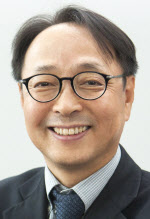 춘추칼럼김형준 명지대 교수