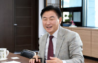 [민선8기 취임 1년 인터뷰] '매주 시민과 머리 맞대는' 김동근 의정부시장